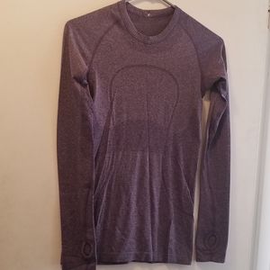 Lululemon Athletica long sleeve